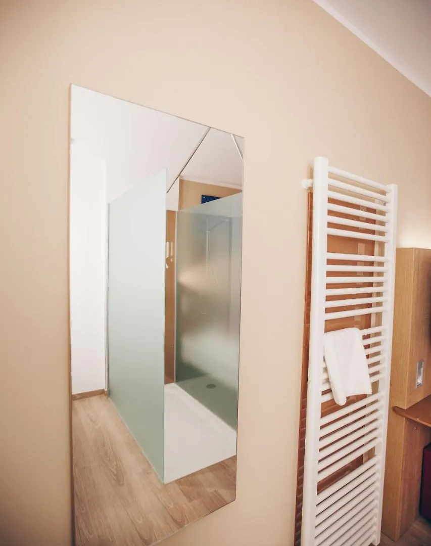 Hotel Luckys Inn Amburgo